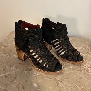 Freebird WaZee size 6